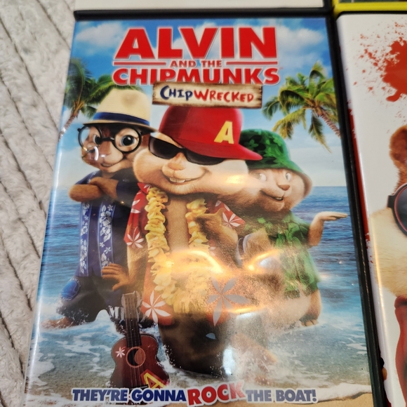 Alvin and The Chipmunks 4 DVD Bundle Squeakquel, Roadchip, Chipwrecked - Picture 6 of 8
